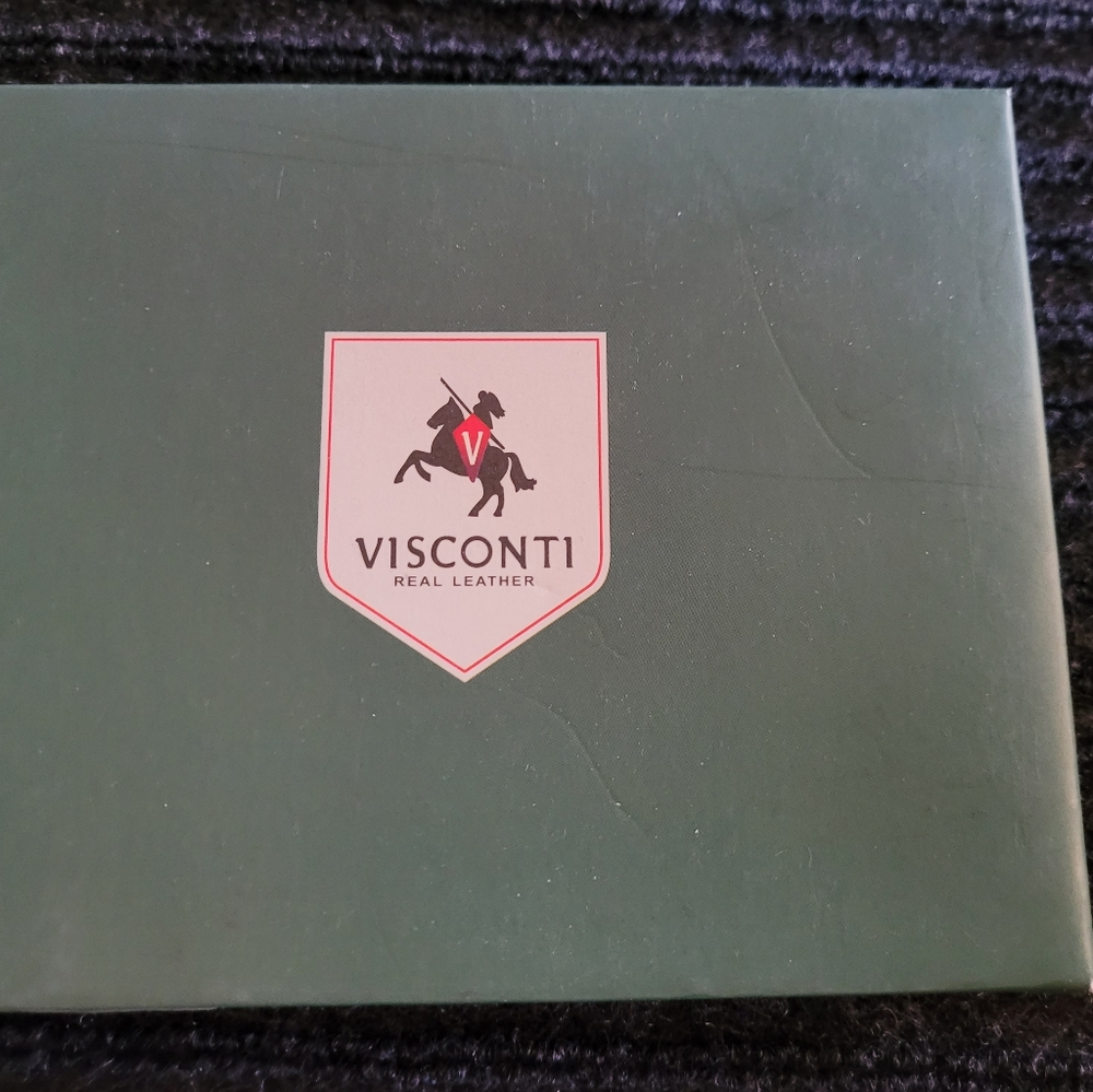 Visconti Passport wallet Fuschia